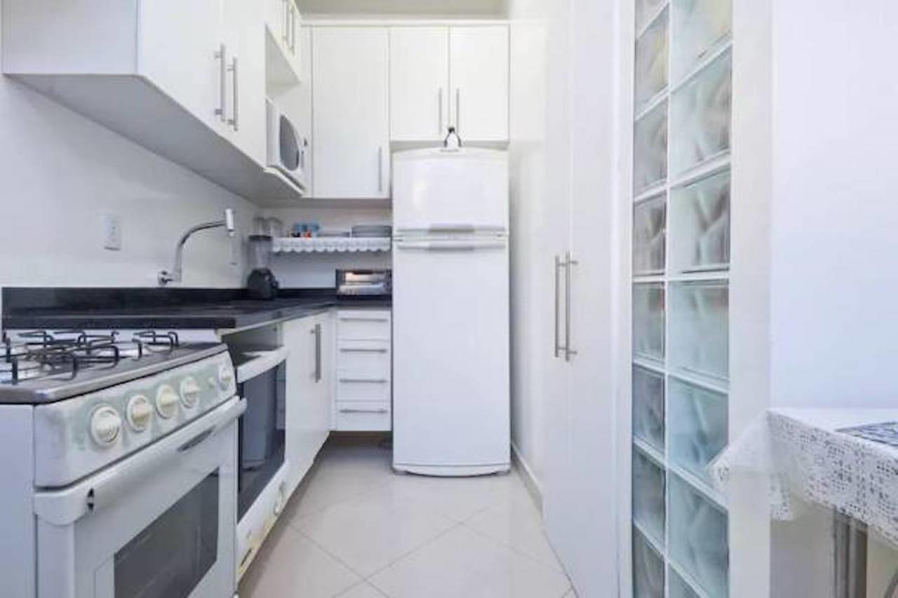 Homestay 3 - Avenida Carlos Gomes Porto Alegre Buitenkant foto
